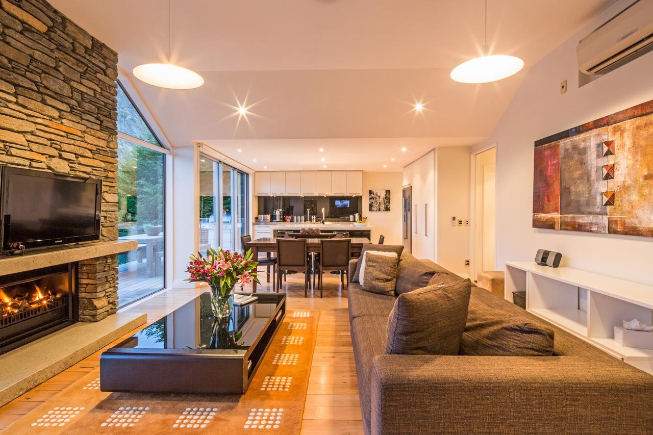 Riverview Retreat Holiday Home By Majordomo Queenstown Habitación foto